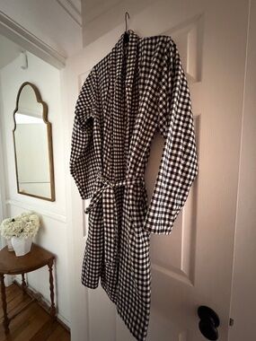 Heather Taylor Home Black and White Gingham Wrap Robe